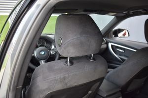 BMW Serie 3 318d 150CV M Sportpaket  - Foto 53