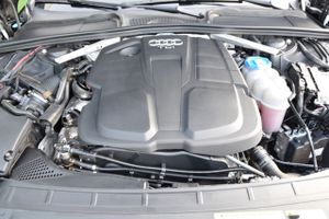 Audi A4 Avant 2.0 TDI 140kW190CV S tron sport 5p. S line  - Foto 8