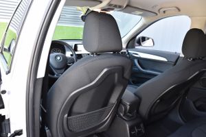 BMW X1 sDrive18d   - Foto 35