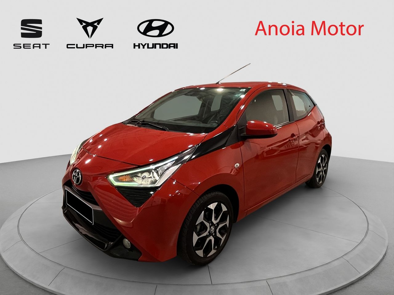 Toyota Aygo 5p 70 x-play  - Foto 1