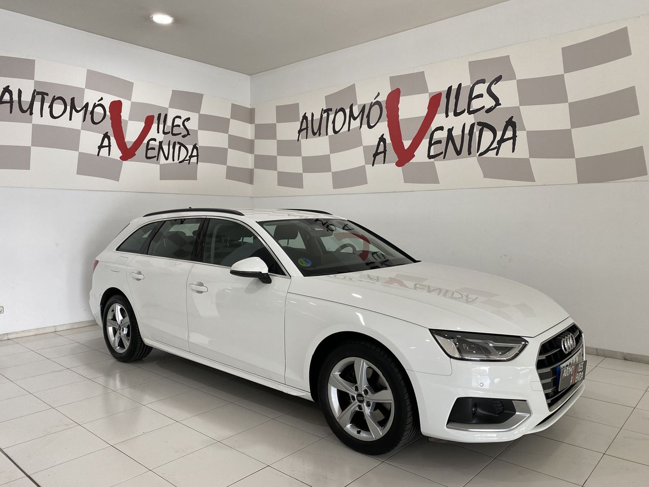 Audi A4 35 TDI advanced  - Foto 1