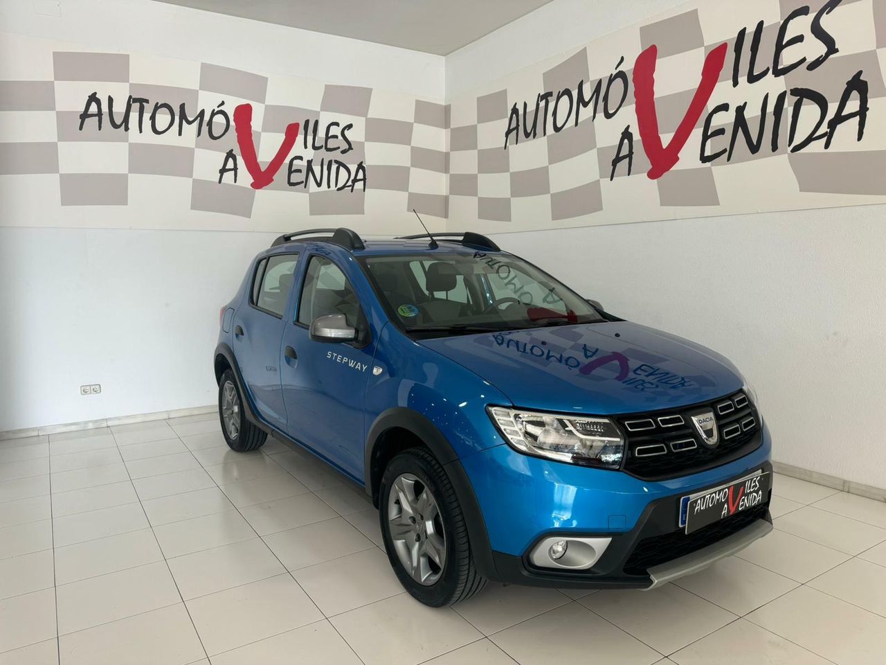 Dacia Sandero Stepway Essential  - Foto 1