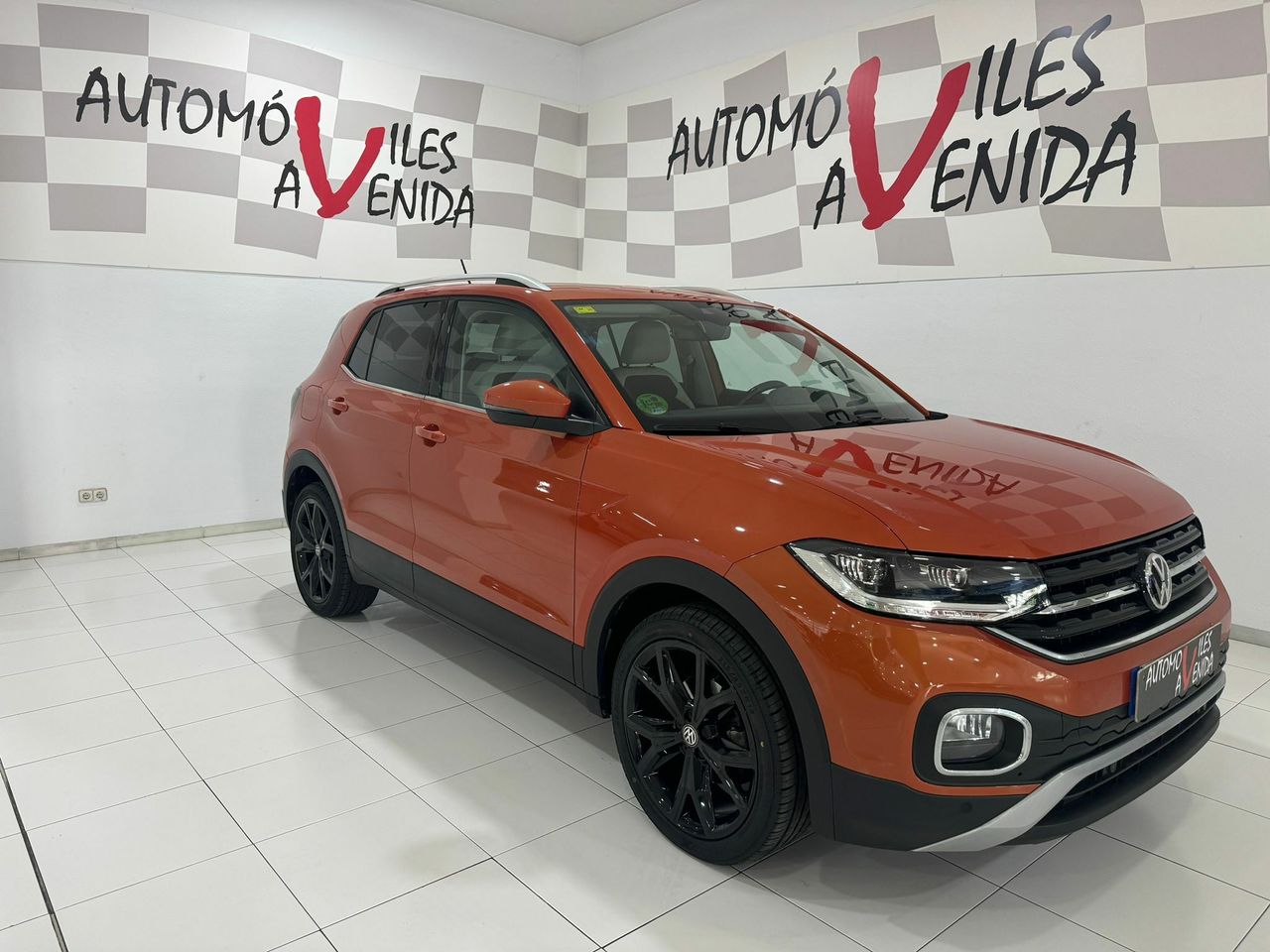 Volkswagen T-Cross Sport  - Foto 1