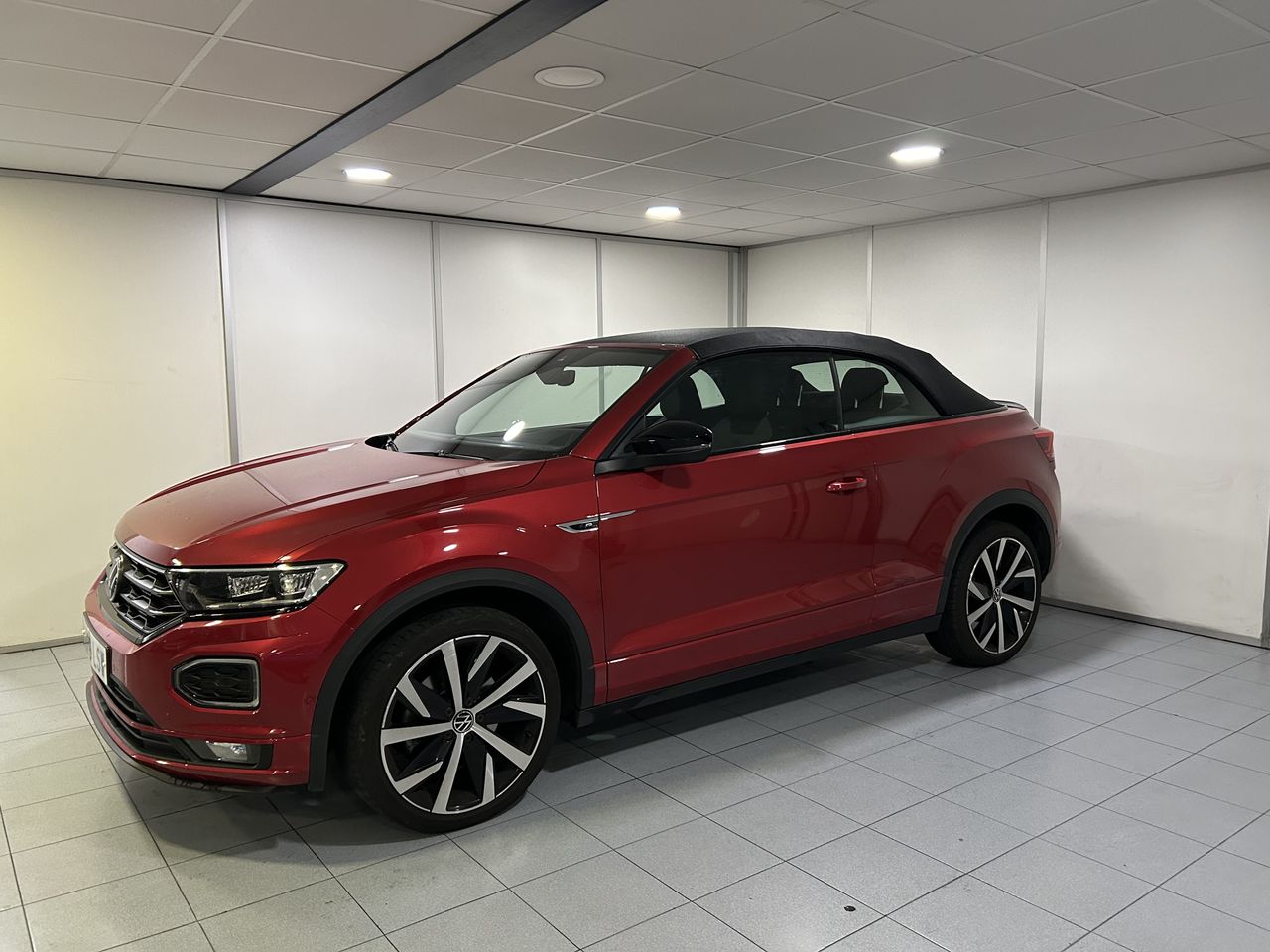 Volkswagen T-Roc Cabrio R-Line  - Foto 1