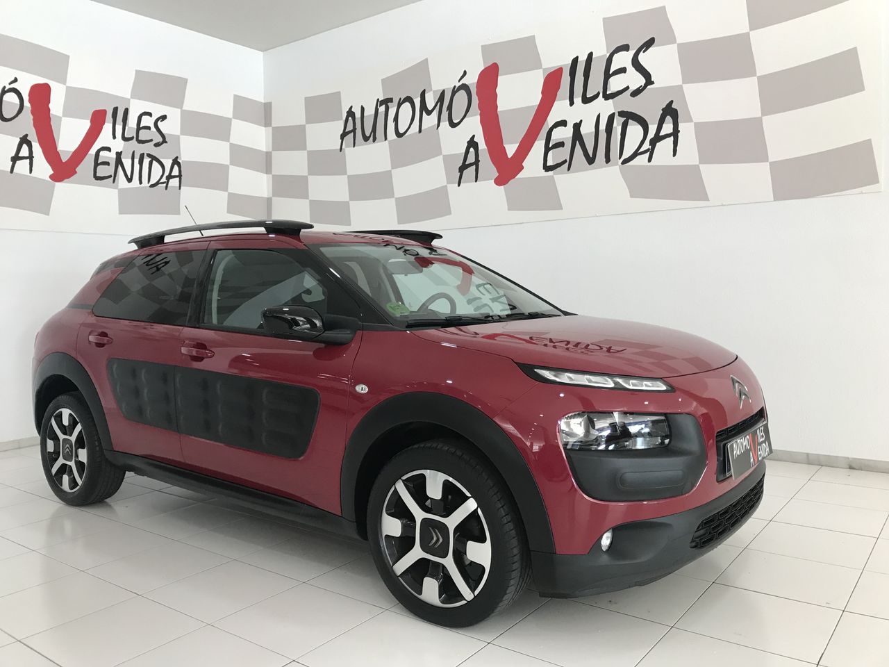 Citroën C4 Cactus Shine  - Foto 1