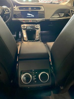 Jaguar I-Pace S LLANTA 22