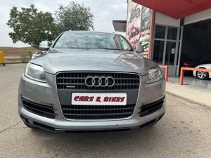 Audi Q7  3.0 TDI quattro tiptronic   - Foto 4