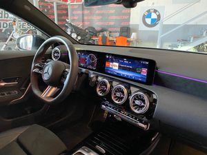 Mercedes Clase A  250 e AMG LINE   - Foto 29