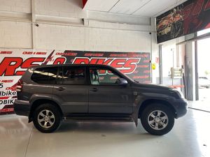 Toyota Land Cruiser 3.0 D4D 173CV VXL   - Foto 3