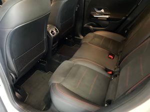 Mercedes GLA 200 D   - Foto 21