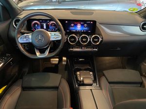 Mercedes GLA 200 D   - Foto 24