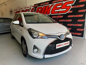 Toyota Yaris Hybrid Active   - Foto 3