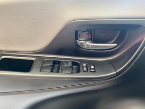 Toyota Yaris Hybrid Active   - Foto 18