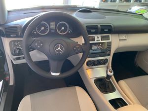 Mercedes Clase CLC 180 K   - Foto 13