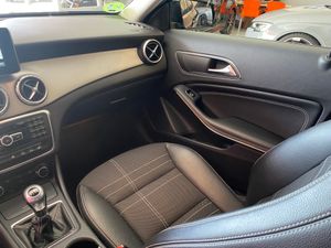 Mercedes GLA 200 URBAN   - Foto 14