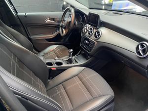 Mercedes GLA 200 URBAN  - Foto 5