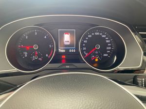 Volkswagen Passat Variant Edition 2.0 TDI 110kW150CV BMT   - Foto 28