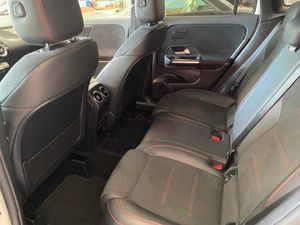 Mercedes GLA 200D   - Foto 16