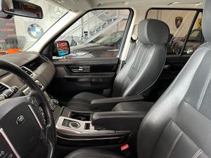 Land-Rover Range Rover Sport 3.0 SDV6 255 CV SE - Foto 26