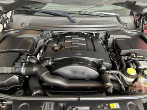 Land-Rover Range Rover Sport 3.0 SDV6 255 CV SE - Foto 19