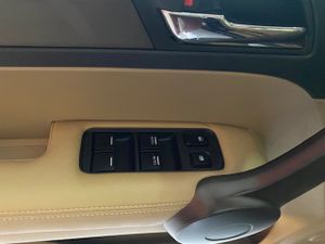 Honda CR-V 2.0 i-VTEC Luxury - Foto 19