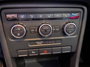 Volkswagen New Beetle 1.2 TSI 105cv Fender Edition - Foto 16