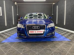 Audi A3 1.6 TDI AMBIENTE - Foto 9
