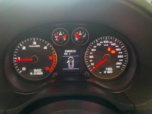 Audi A3 1.6 TDI AMBIENTE - Foto 11