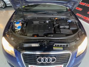 Audi A3 1.6 TDI AMBIENTE - Foto 14