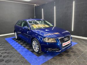 Audi A3 1.6 TDI AMBIENTE - Foto 14
