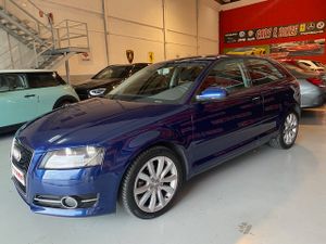 Audi A3 1.6 TDI AMBIENTE - Foto 8