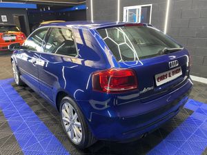Audi A3 1.6 TDI AMBIENTE - Foto 16