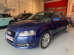Audi A3 1.6 TDI AMBIENTE - Foto 3