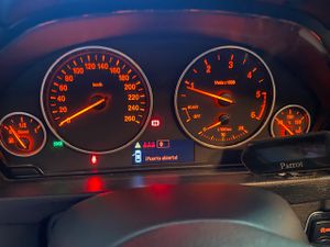 BMW Serie 3 318d Berlina - Foto 23