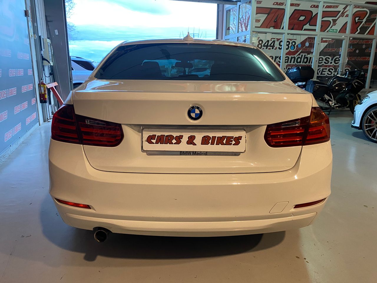 BMW Serie 3 318d Berlina - Foto 1