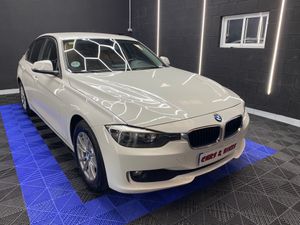 BMW Serie 3 318d Berlina - Foto 15