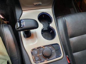 Jeep Grand Cherokee 3.0 V6 Diesel Limited 250 CV - Foto 22