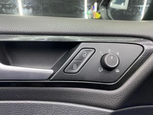 Volkswagen Golf R 2.0 TSI 300CV - Foto 22