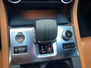 Jaguar F-Pace 2.0 I4 PHEV 404PS AWD Auto RDynamic SE - Foto 8