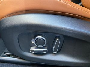 Jaguar F-Pace 2.0 I4 PHEV 404PS AWD Auto RDynamic SE - Foto 17