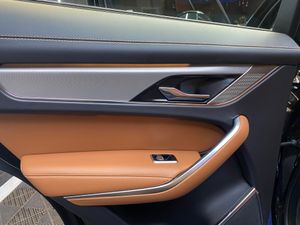 Jaguar F-Pace 2.0 I4 PHEV 404PS AWD Auto RDynamic SE - Foto 24