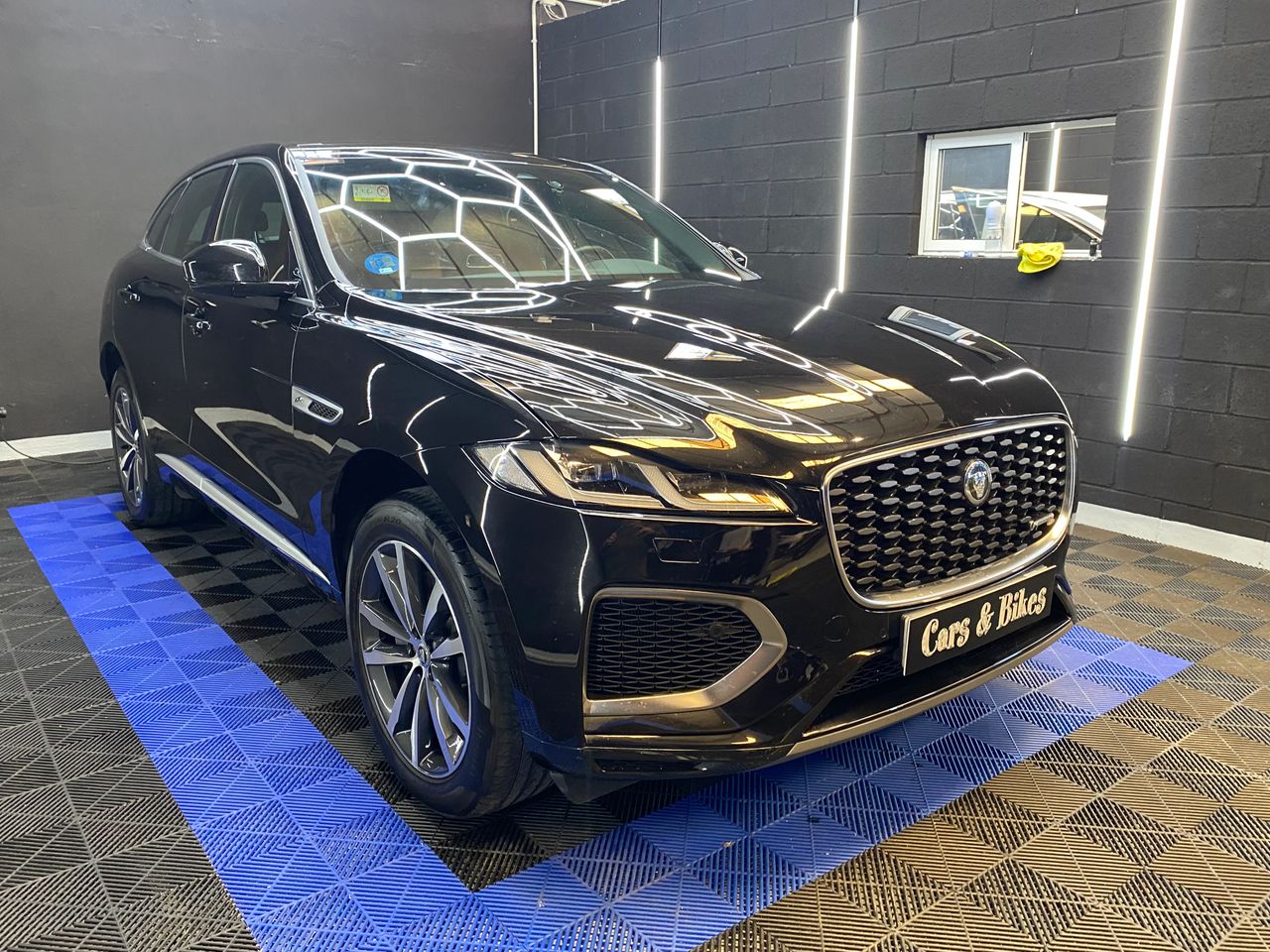 Jaguar F-Pace 2.0 I4 PHEV 404PS AWD Auto RDynamic SE - Foto 1