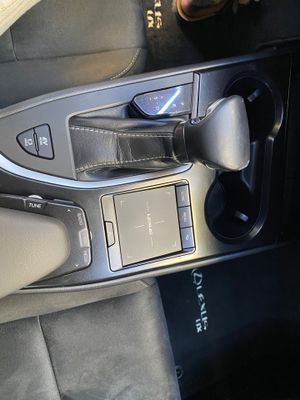 Lexus UX 250h 4x2 Business - Foto 19