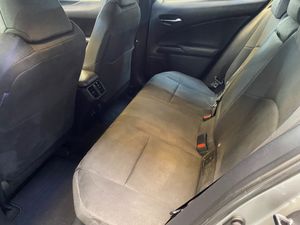 Lexus UX 250h 4x2 Business - Foto 17