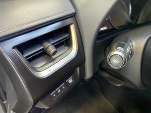 Lexus UX 250h 4x2 Business - Foto 20