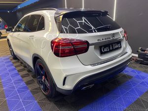 Mercedes GLA 220 d 4MATIC 7G-DCT - Foto 6
