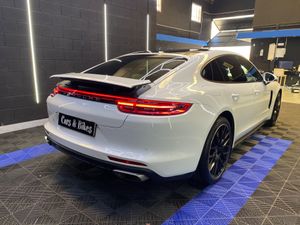 Porsche Panamera 4 E-Hybrid Executive - Foto 27