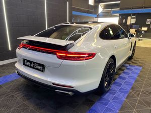 Porsche Panamera 4 E-Hybrid Executive - Foto 23