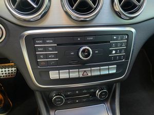 Mercedes GLA 200 d 7G-DCT - Foto 28