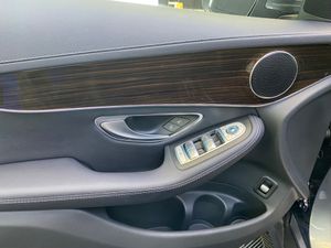 Mercedes GLC 220 d 4MATIC - Foto 9